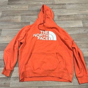 Men’s Northface hoodie